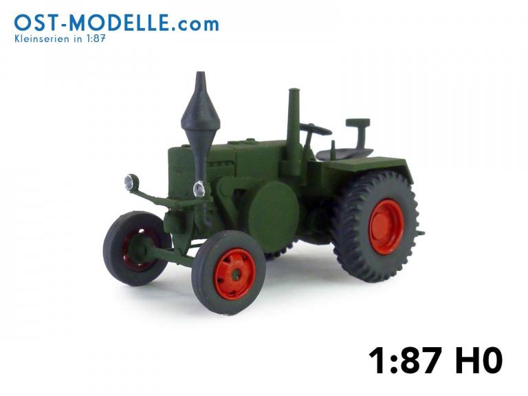 Traktor Ursus C451 (Lanz) Straßenbereifung (Gummi) dunkelgrün